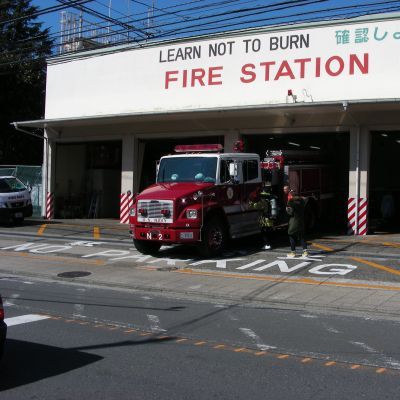 薪ストーブ屋 in FIRE STATION