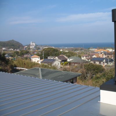 薪ストーブ設置工事　千葉県　崖の上の・・・