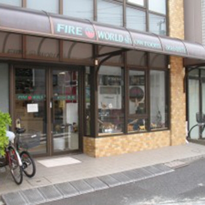 ショールームに新入生？・・・