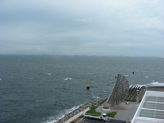 海を越えて・・・
