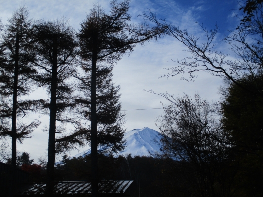 曇りの富士山・・・