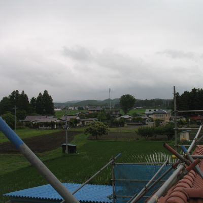薪ストーブ設置工事　福島県　雲行き・・・