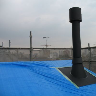 薪ストーブ設置工事　東京都　見えます・・・