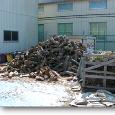 薪ストーブ屋　薪割り in 佐野市