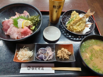 夕食
