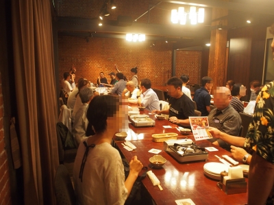 懇親会
