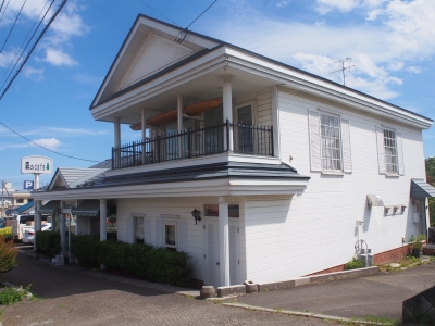 森のカフェ