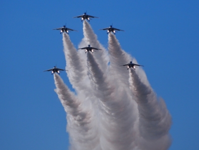 ブルーインパルス